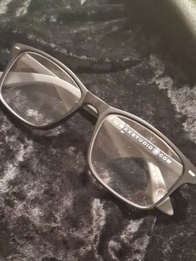 Max Studio Matte Black & Grey Readers +1.50 Men's Rectangular Eyeglass Frames
